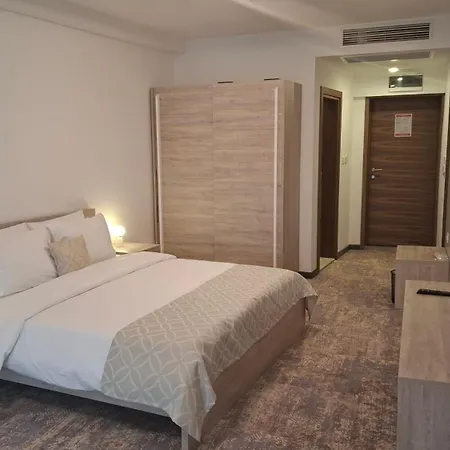 Motel Casino Senator 3*